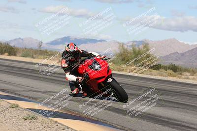 media/Nov-16-2025-Race Pace (Sun) [[8c5fa54630]]/Non Verified Riders (1st 20 Minutes)/3-Turn 3 Inside (11am)/